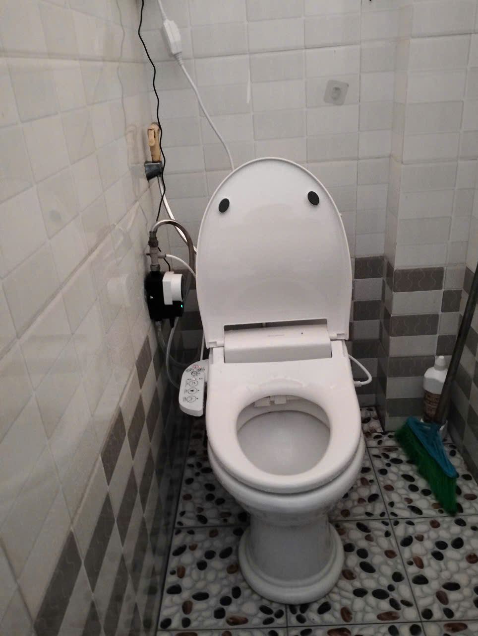 Lắp Đặt Nắp Bồn Cầu Thông Minh SooJee Miễn Phí Tại Bắc Giang – Gọi Ngay!